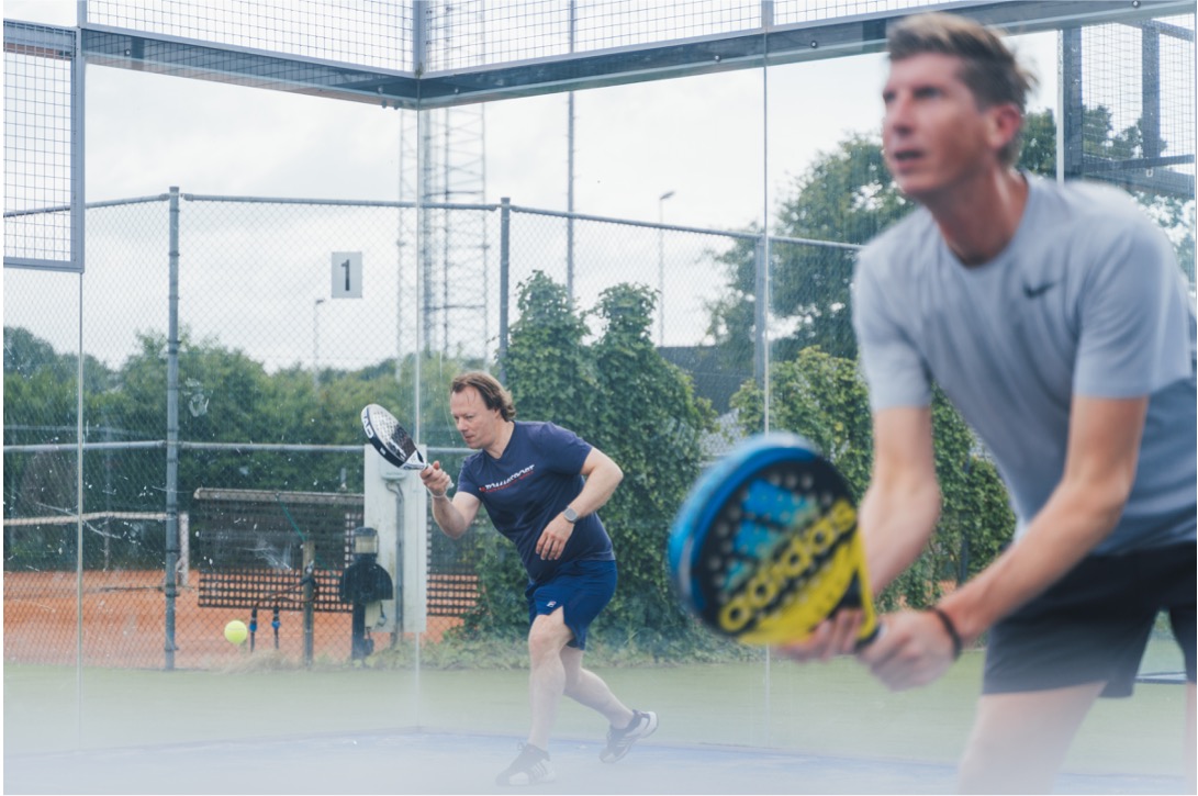 https://www.fitnessdelivery.nl/media/experius/content/block/7-workerspadel_1.jpg